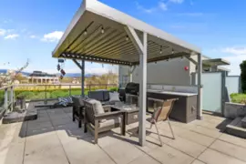 402 6333 West Boulevard, Vancouver, BC
