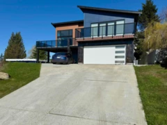 1496 Bonniebrook Heights Road, Gibsons, BC