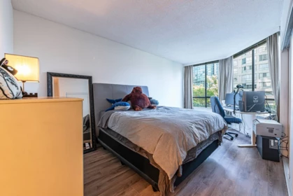 Primary Bedroom Photo of 203 738 Broughton Street, Vancouver, BC