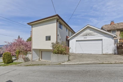 Backyard Photo of 370 N Kootenay Street, Vancouver, BC