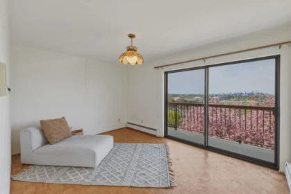 Laundry Room Photo of 370 N Kootenay Street, Vancouver, BC