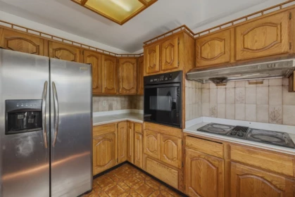 Primary Bedroom Photo of 370 N Kootenay Street, Vancouver, BC