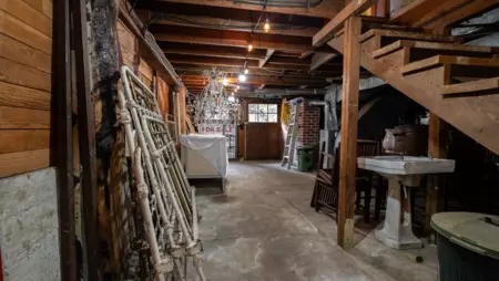 Basement Recreation Room Photo of 2572 Miles Road, Roberts Creek, BC