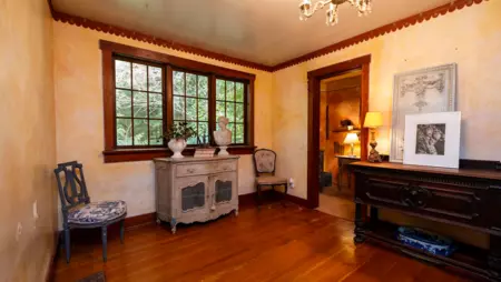 Breakfast Nook Photo of 2572 Miles Road, Roberts Creek, BC