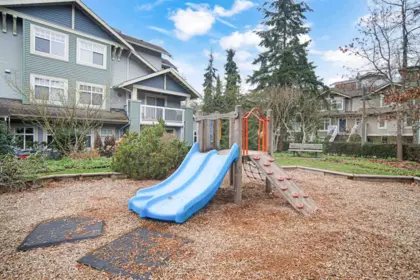 Basement Recreation Room Photo of 50 7488 Southwynde Avenue, Burnaby, BC