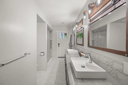 Laundry Room Photo of 24411 56 Avenue, Langley, BC