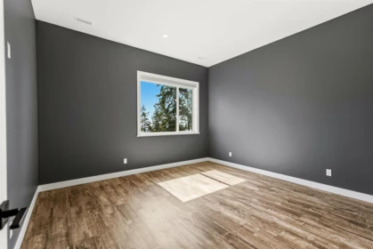 Guest Bathroom Photo of 5957 Barnacle Place, Sechelt, BC