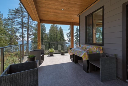 Outdoor Deck Photo of 5957 Barnacle Place, Sechelt, BC