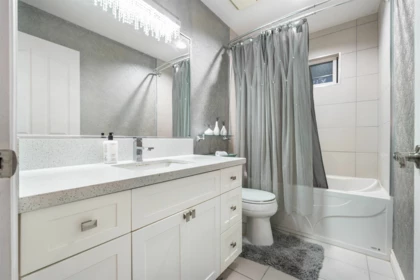 Entry Foyer Photo of 887 Riverside Drive, Port Coquitlam, BC
