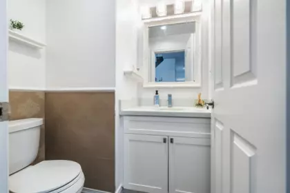 Hallway Photo of 887 Riverside Drive, Port Coquitlam, BC