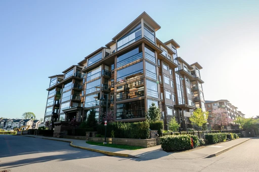 Exterior Rear Photo of A601 20716 Willoughby Town Centre Drive, Langley, BC