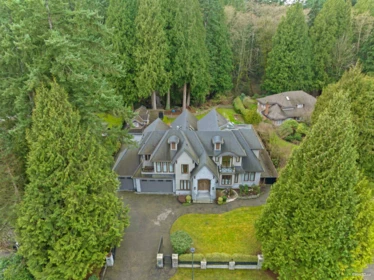 Fitness Center Photo Near 2891 138 Street, Surrey, BC