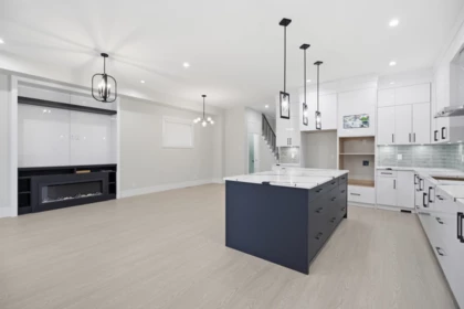 Kitchen Photo of 17156 1 Avenue, Surrey, BC