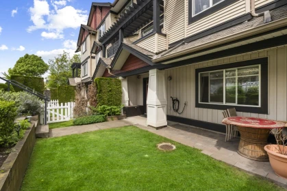 Front Yard Photo of 35 7168 179 Street, Surrey, BC
