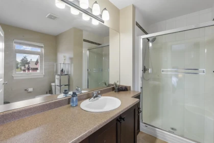 Guest Bathroom Photo of 35 7168 179 Street, Surrey, BC