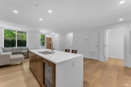 Kitchen Island Photo of TH8 1439 George Street, Surrey, BC