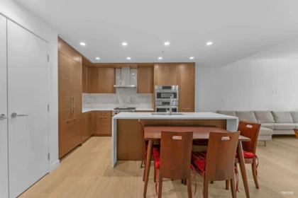 TH8 1439 George Street, Surrey, BC, Surrey — Townhouse for sale
