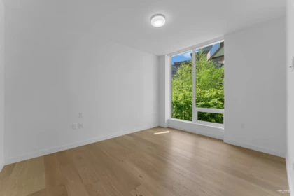 Office / Den Photo of TH8 1439 George Street, Surrey, BC