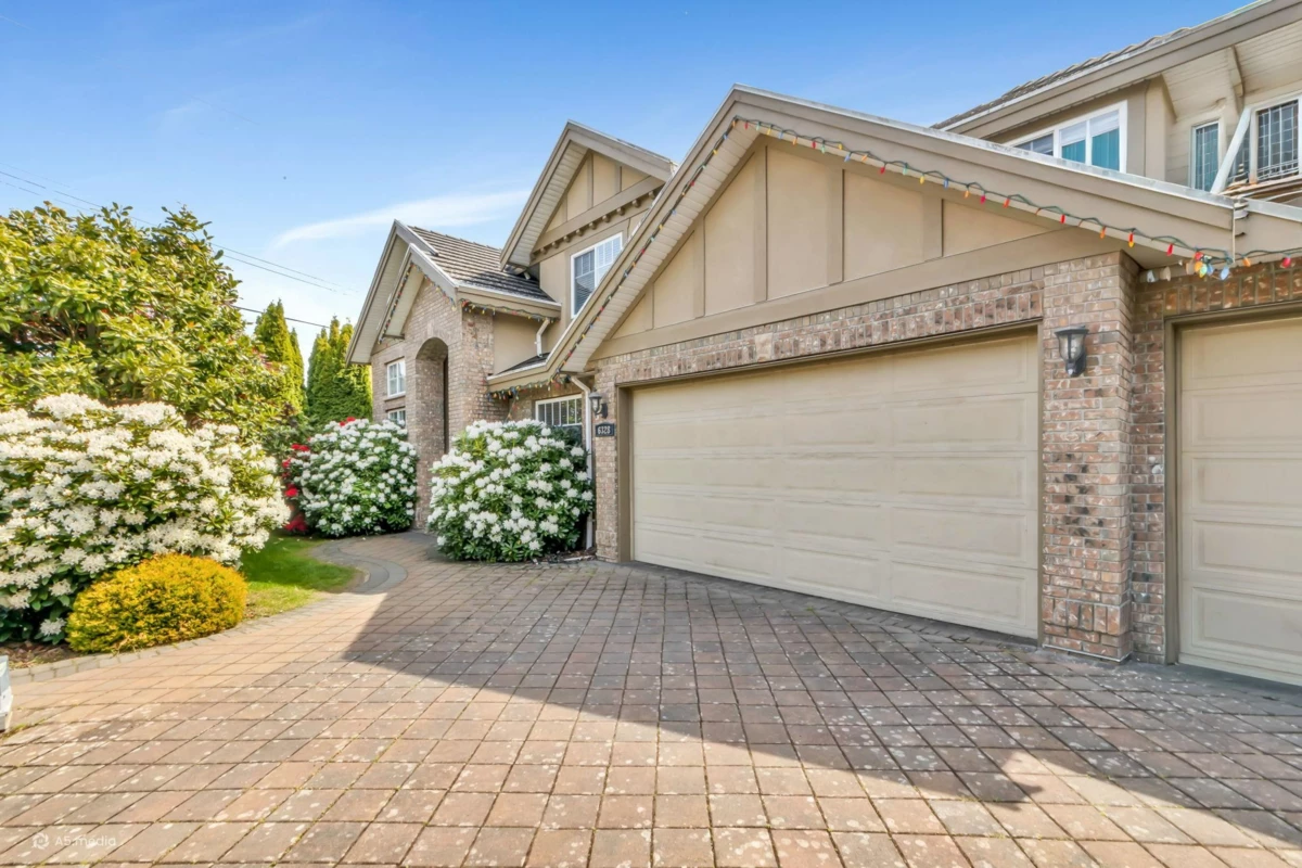 Family Room Photo of 6328 Danube Road, Richmond, BC