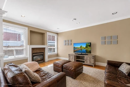Basement Recreation Room Photo of 6328 Danube Road, Richmond, BC