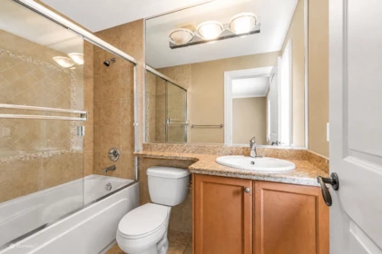 Hot Tub / Spa Photo of 6328 Danube Road, Richmond, BC