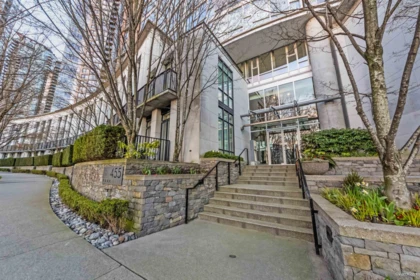 Garden / Landscaping Photo of 606 455 Beach Crescent, Vancouver, BC