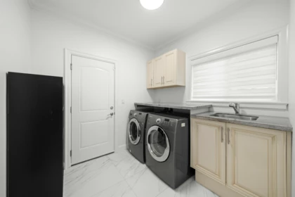 Guest Bathroom Photo of 7638 Aubrey Street, Burnaby, BC