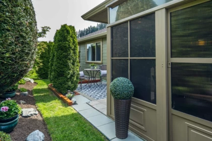 Backyard Photo of 73 46000 Thomas Road, Chilliwack, BC