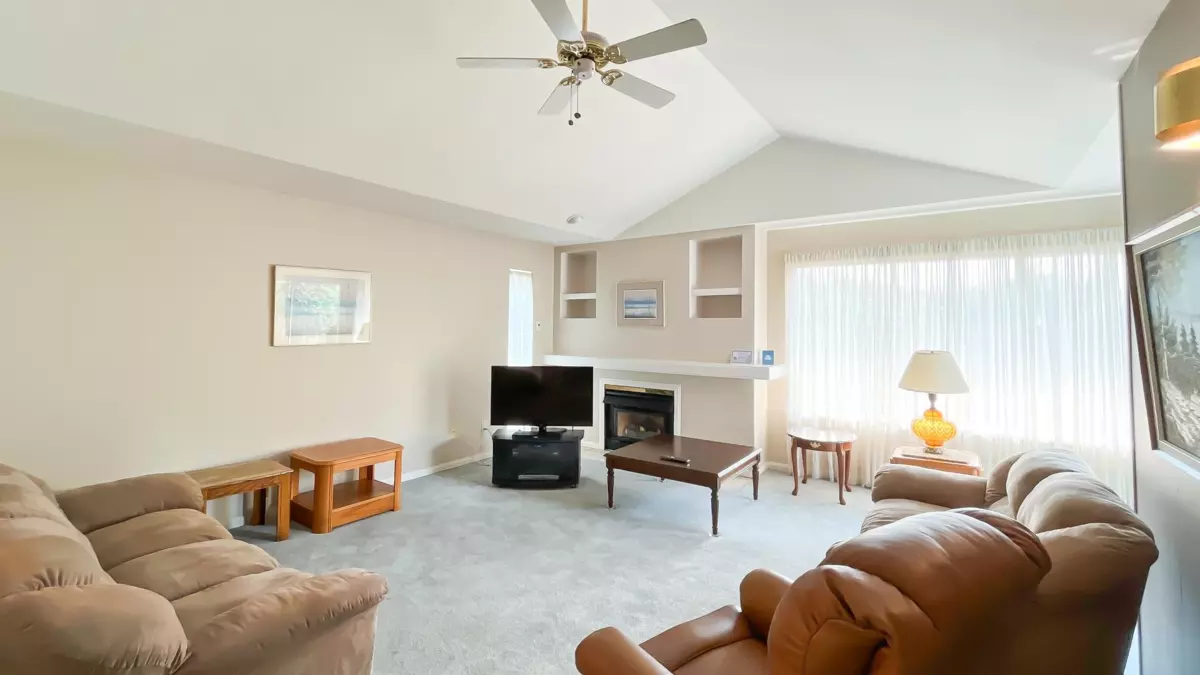 Family Room Photo of 105 10172 141 Street, Surrey, BC