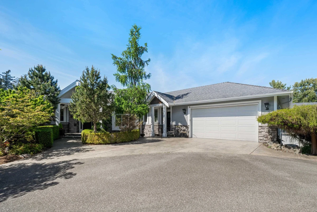 Family Room Photo of 23107 80 Avenue, Langley, BC