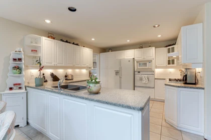 Breakfast Nook Photo of 1254 Pacific Drive, Tsawwassen, BC