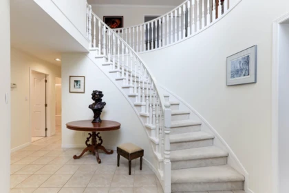 Entry Foyer Photo of 1254 Pacific Drive, Tsawwassen, BC