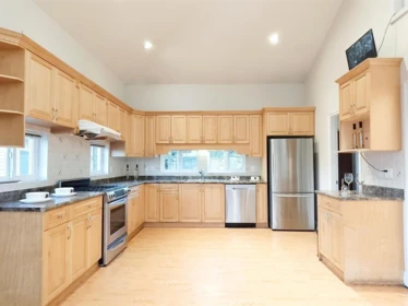 Walk-In Closet Photo of 7668 Wheater Court, Burnaby, BC
