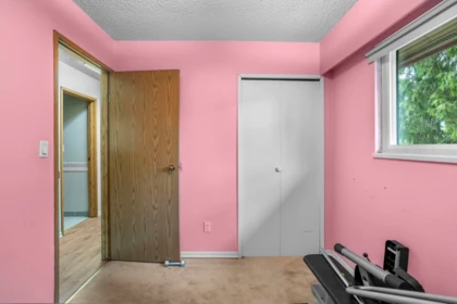 Entry Foyer Photo of 11750 Fraserview Street, Maple Ridge, BC