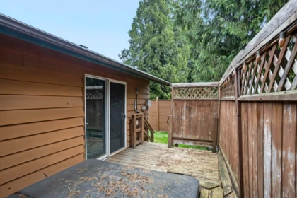 Front Yard Photo of 11750 Fraserview Street, Maple Ridge, BC