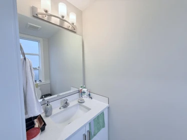 Primary Bathroom Photo of 79 8413 Midtown Way, Chilliwack, BC