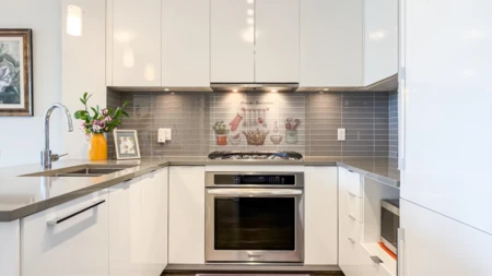513 9399 Alexandra Road, Richmond, BC, Richmond — Apartment/Condo for sale
