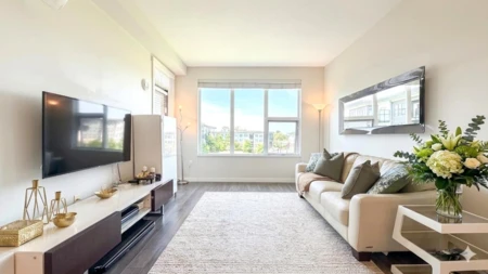 513 9399 Alexandra Road, Richmond, BC, Richmond — Apartment/Condo for sale