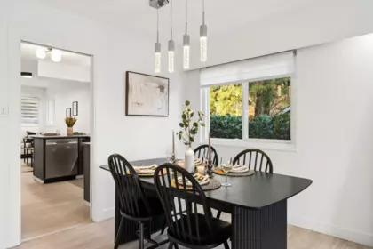 Breakfast Nook Photo of 1564 Hope Road, North Vancouver, BC