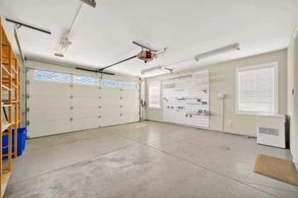 Hallway Photo of 5028 Maple Road, Richmond, BC