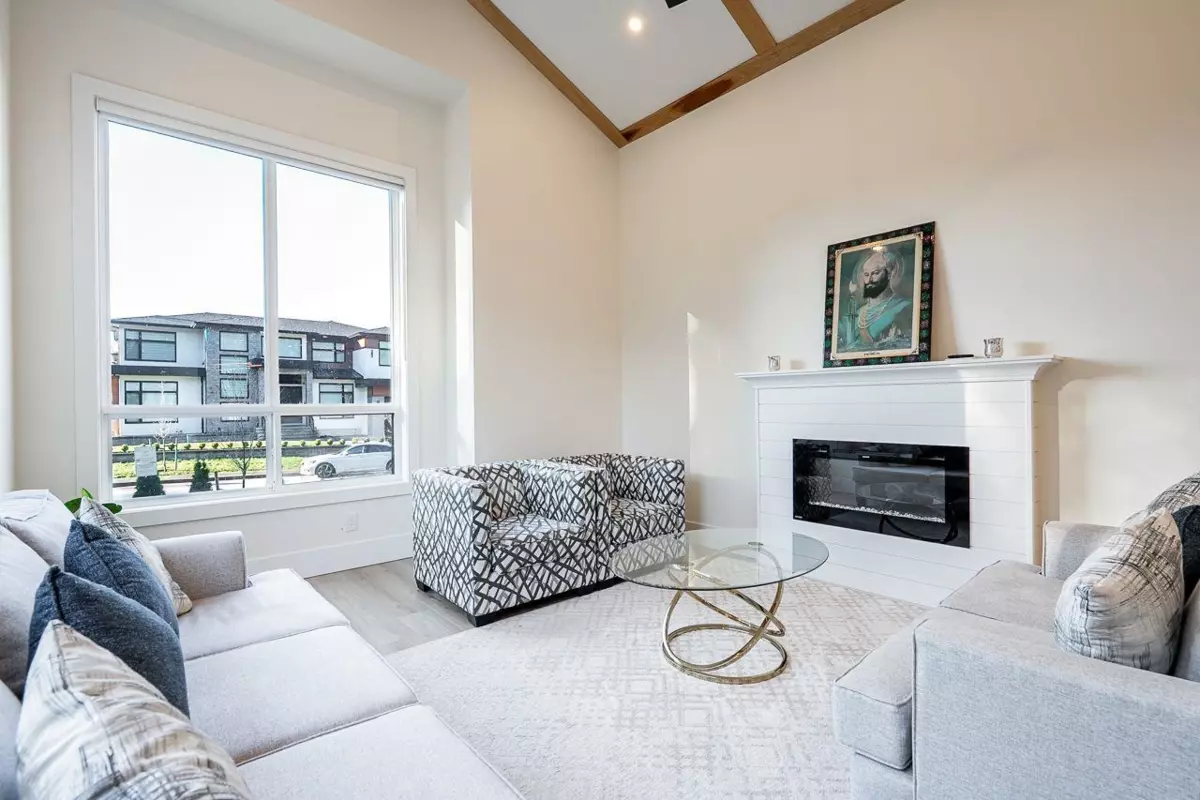 Family Room Photo of 19805 32 Avenue, Langley, BC