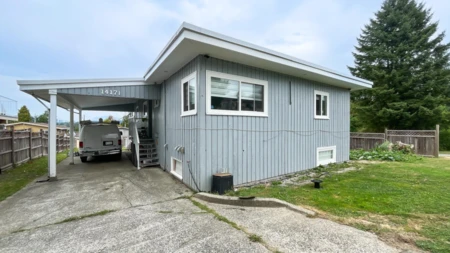 Loft / Bonus Room Photo of 14171 77a Avenue, Surrey, BC