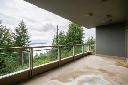 Mudroom Photo of 502 3335 Cypress Place, West Vancouver, BC