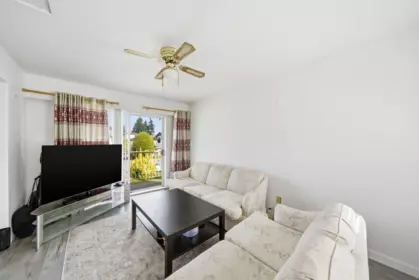 Breakfast Nook Photo of 11926 82a Avenue, Delta, BC