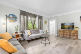 3425 W 8th Avenue, Vancouver, BC