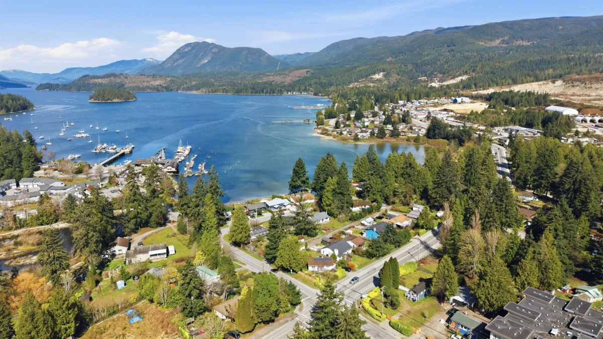 Exterior Rear Photo of 5689 Porpoise Bay Road, Sechelt, BC