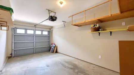 Hallway Photo of 145 12040 68 Avenue, Surrey, BC