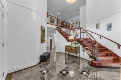 Hallway Photo of 1729 Hampton Drive, Coquitlam, BC