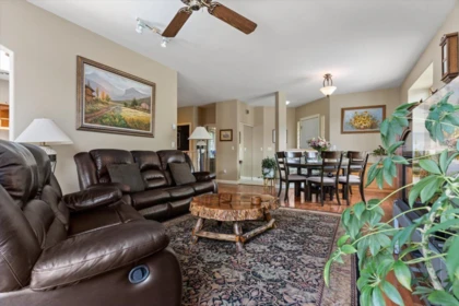 Kitchen Island Photo of 10303 Royalwood Boulevard, Rosedale, BC
