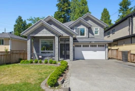 11903 97 Avenue, Surrey, BC